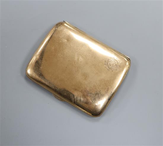 An Edwardian 9ct. gold concave cigarette case, Horace Woodward & Co Ltd, London, 1906, 83mm.